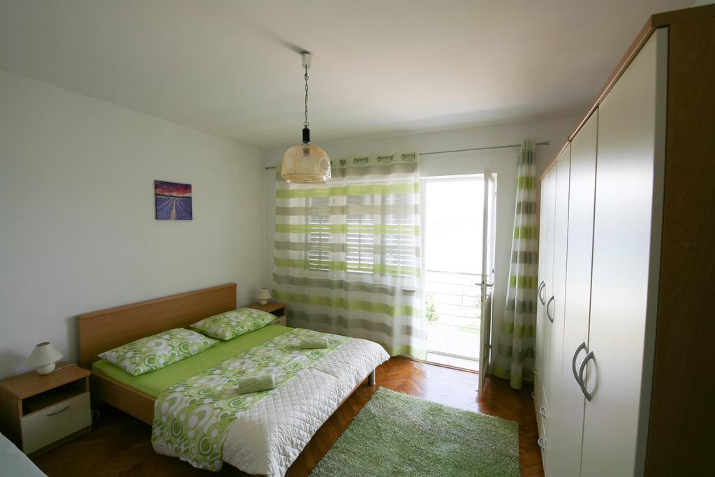 Apartment Merica Slatine Εξωτερικό φωτογραφία