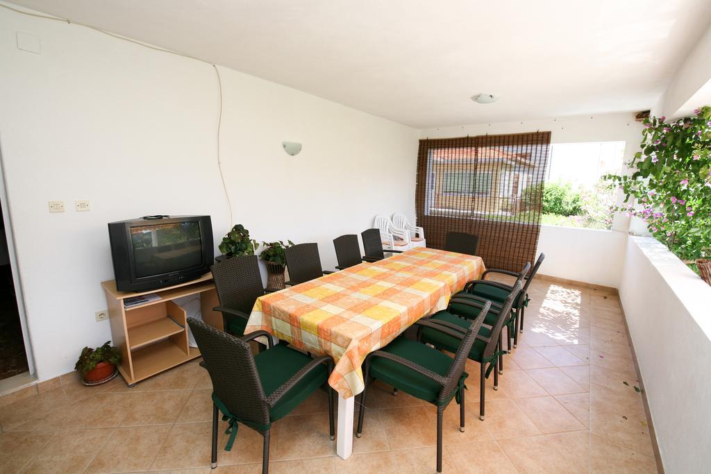 Apartment Merica Slatine Εξωτερικό φωτογραφία